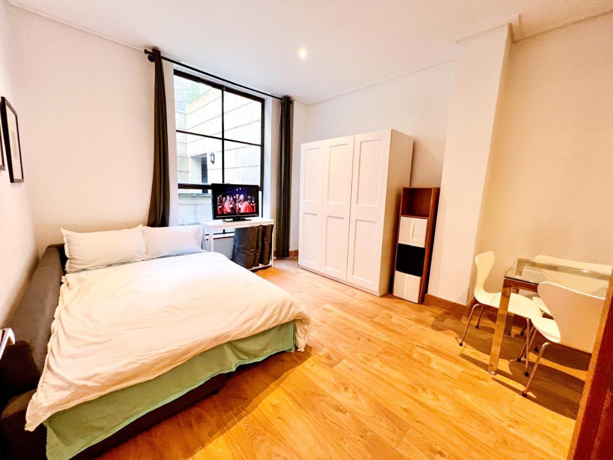 Superior Entire Apartment Between St Pauls Cathedral And Covent Garden Лондон Екстериор снимка