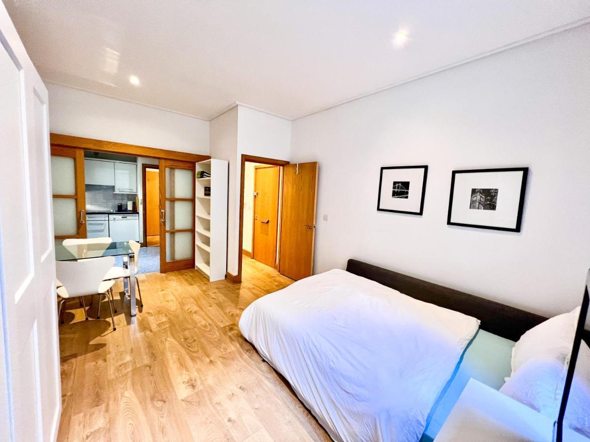 Superior Entire Apartment Between St Pauls Cathedral And Covent Garden Лондон Екстериор снимка