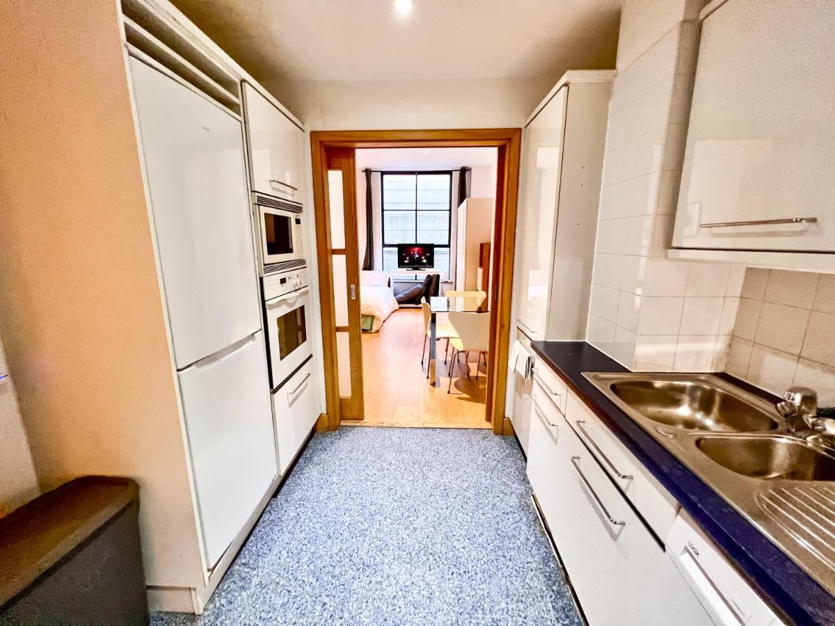 Superior Entire Apartment Between St Pauls Cathedral And Covent Garden Лондон Екстериор снимка