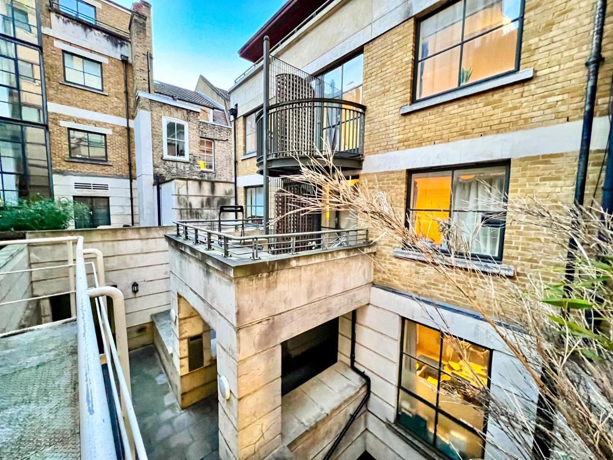 Superior Entire Apartment Between St Pauls Cathedral And Covent Garden Лондон Екстериор снимка